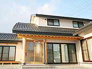 「瓦」現代数奇屋の家